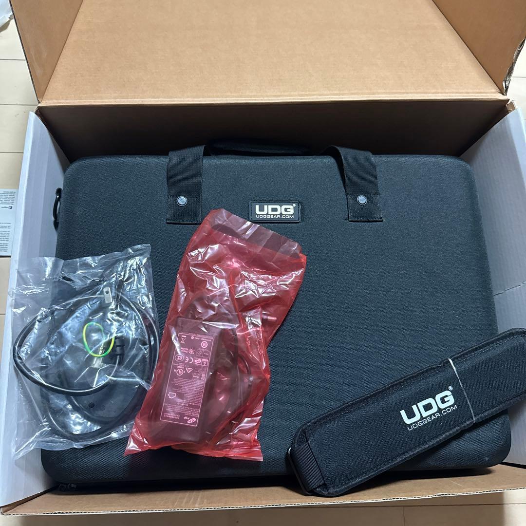 【美品】DENON DJ PRIME GO +UDG専用ケース+箱付き