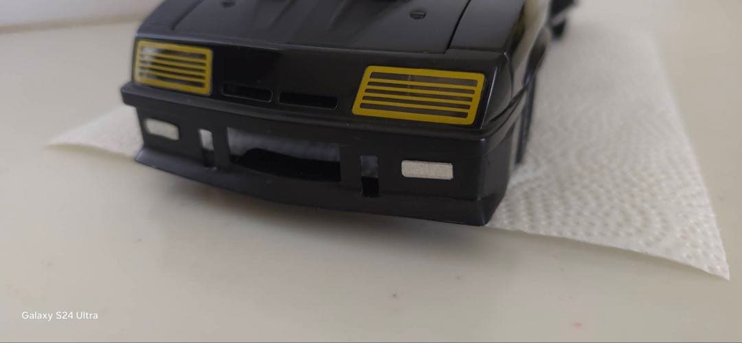 オートアート マッドマックス2 ザ.ロードウォリアー　インターセプター