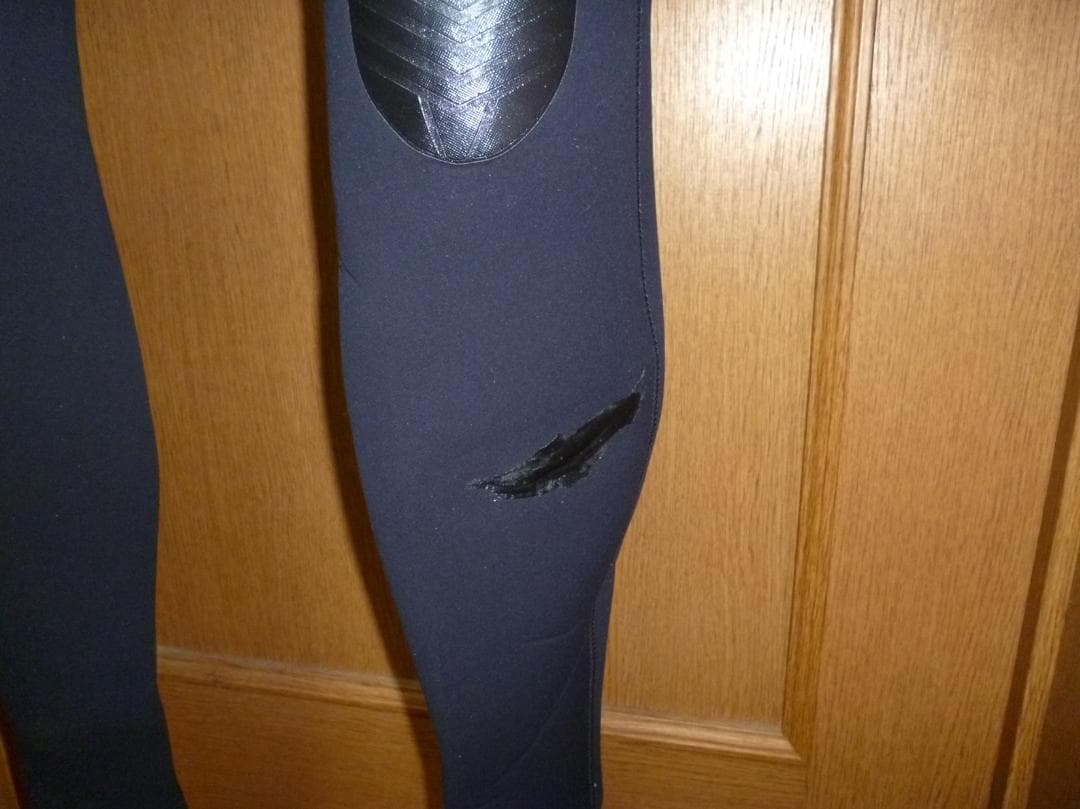 Billabong（ビラボン）ロングチェストジップフルスーツ XL！送料込み