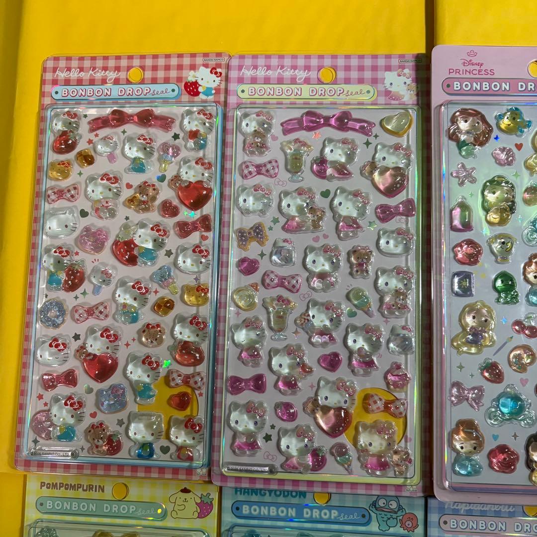 【正規品】ボンボンドロップシール　サンリオ　ディズニー8枚セット