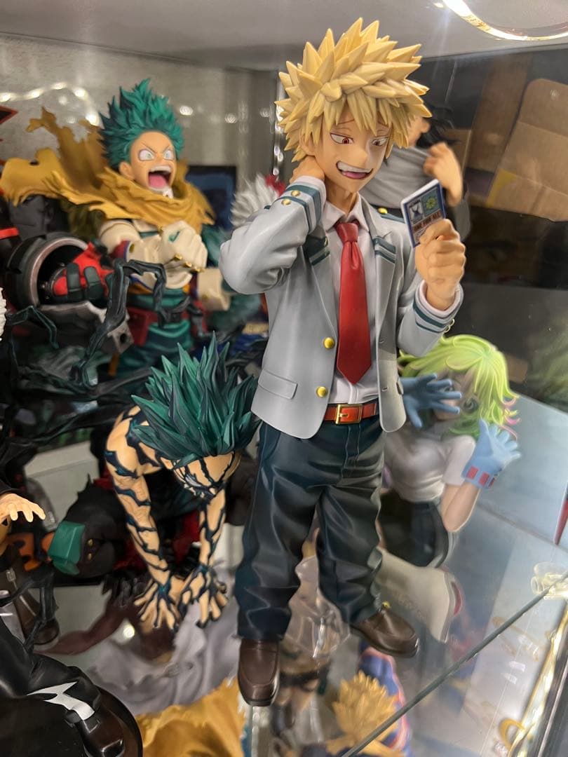 爆豪勝己　フィギュア　一番くじ　B賞　開封品　ヒロアカ　開封品