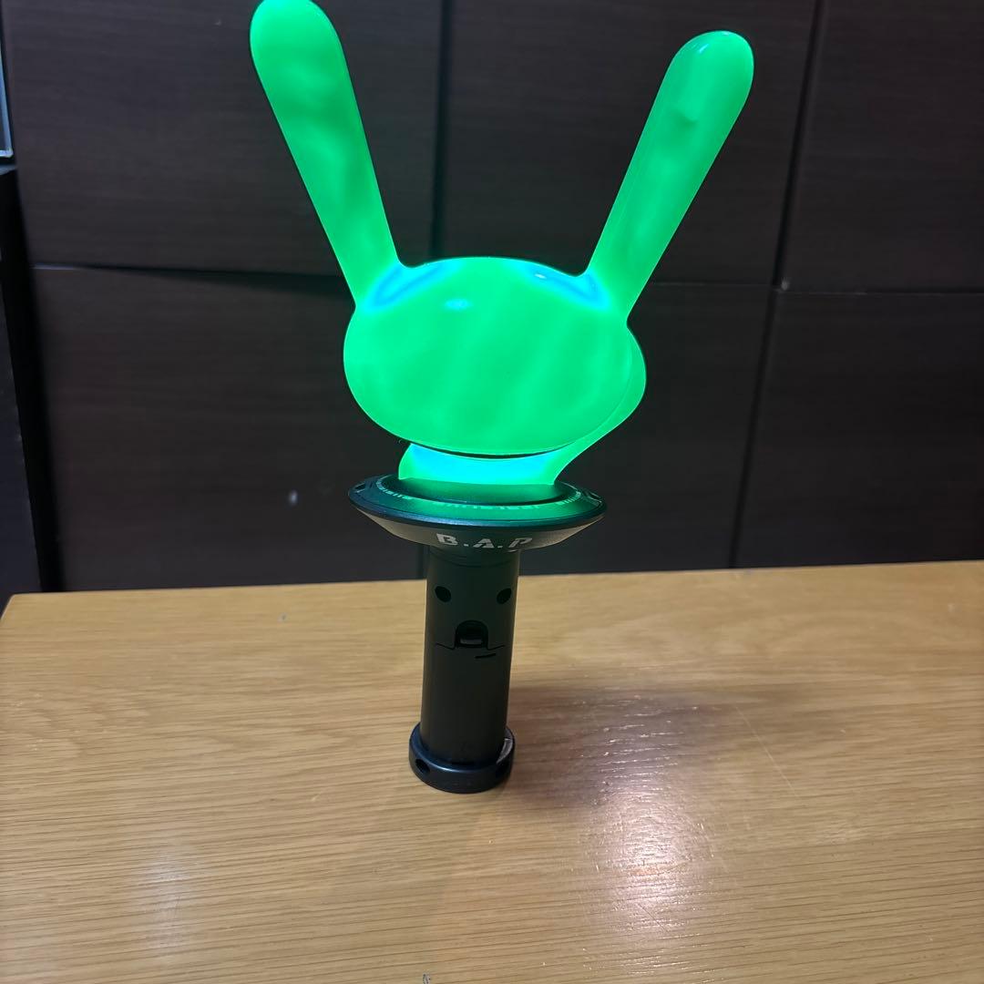 B.A.P ウサギ型ペンライト グリーン 公式