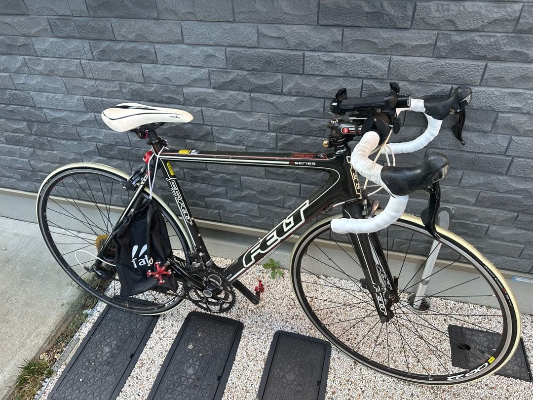 フルカーボン ロードバイク felt f5 2011