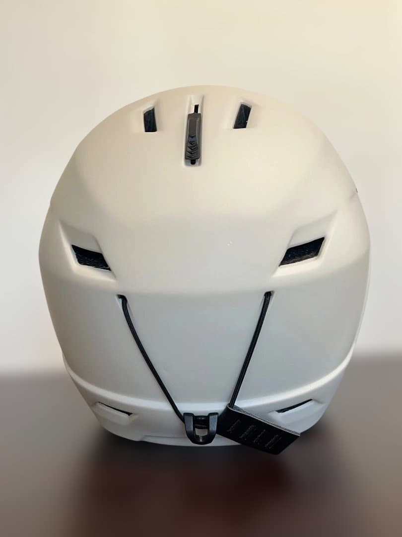 salomon スノーボードヘルメットPIONEER LT ROUND FIT