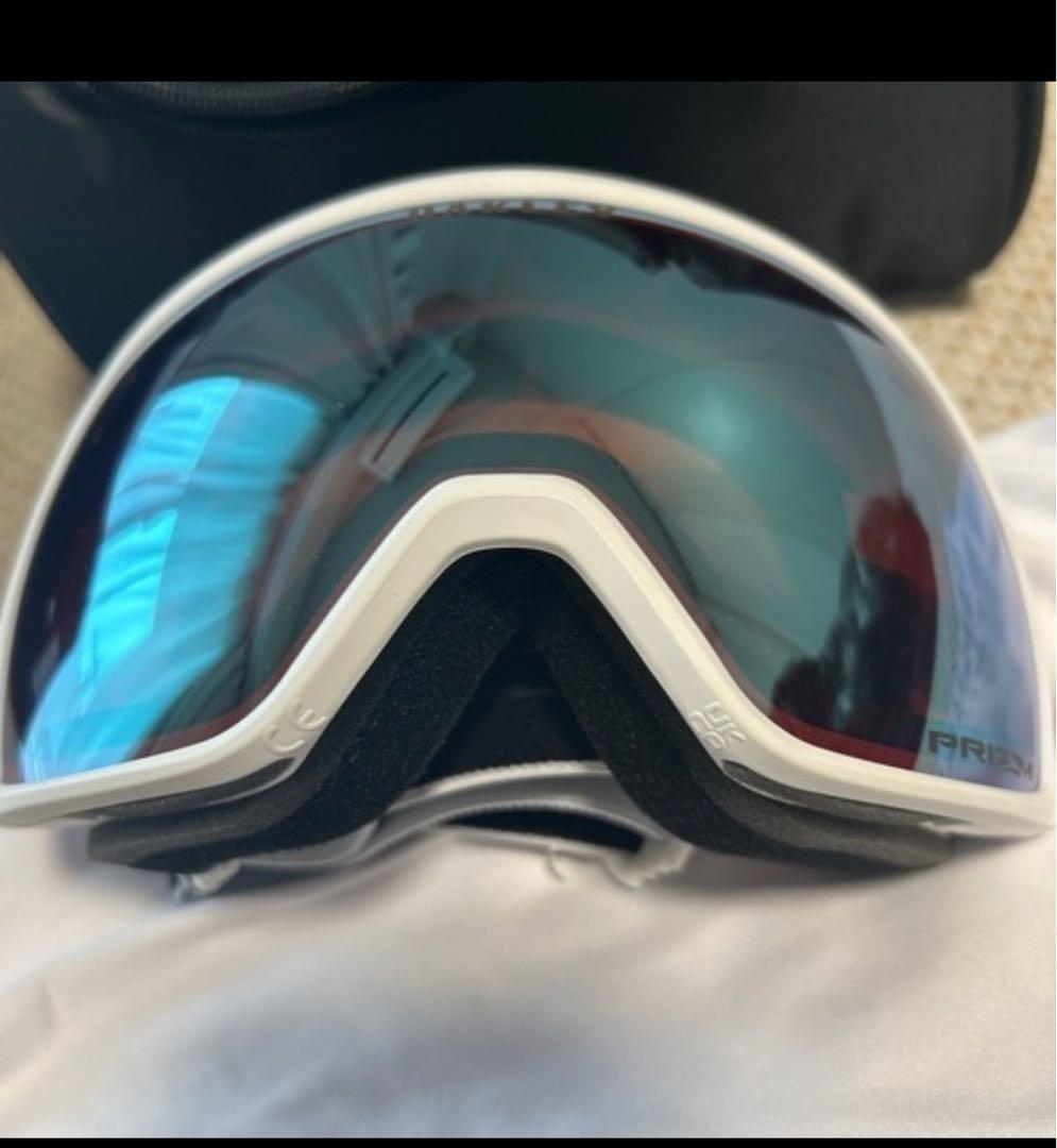 OAKLEY FLIGHT TRACKER S マットホワイト　値下げ！