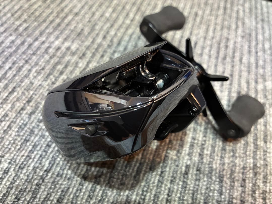 使用３時間　超美品　25 IMZ TW 100XHL-C 左ダイワ値下げ不可。