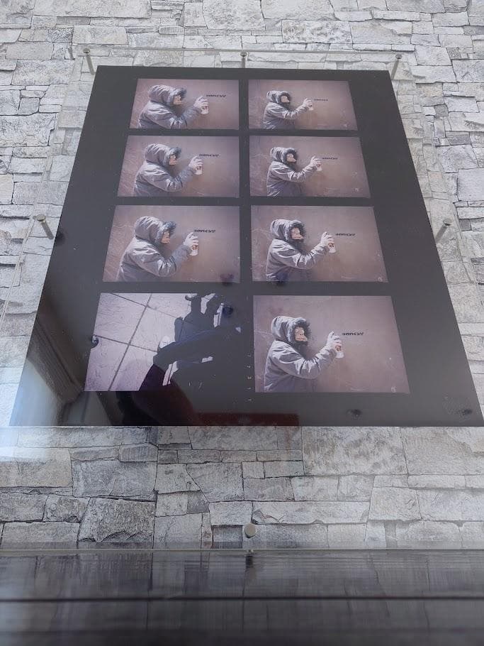 【作家】James Pfaff【作品名】Monkey Mask Session