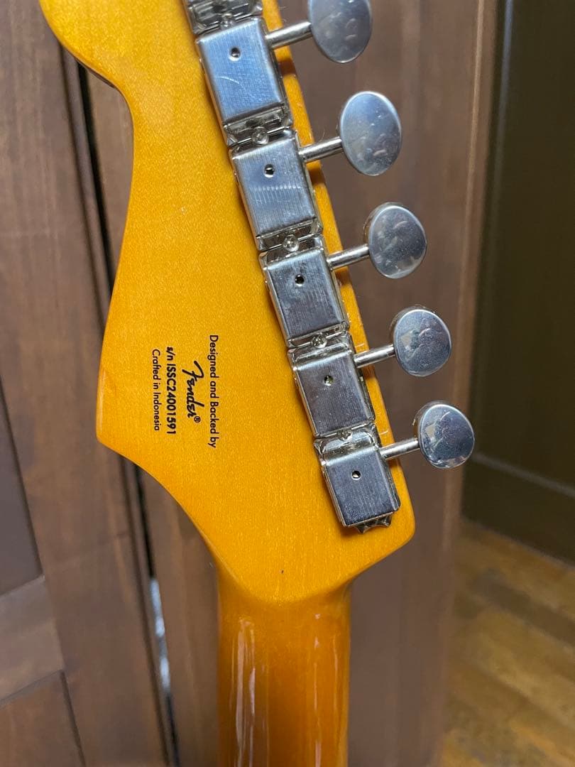 【美品】Squier Stratocaster 【ほぼ新品】