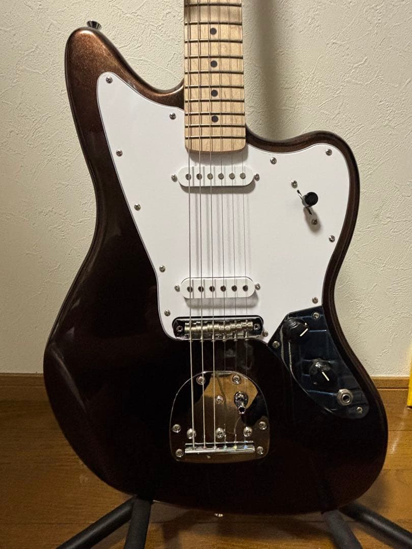 Squier Affinity Series Jaguar メタリックブラウン
