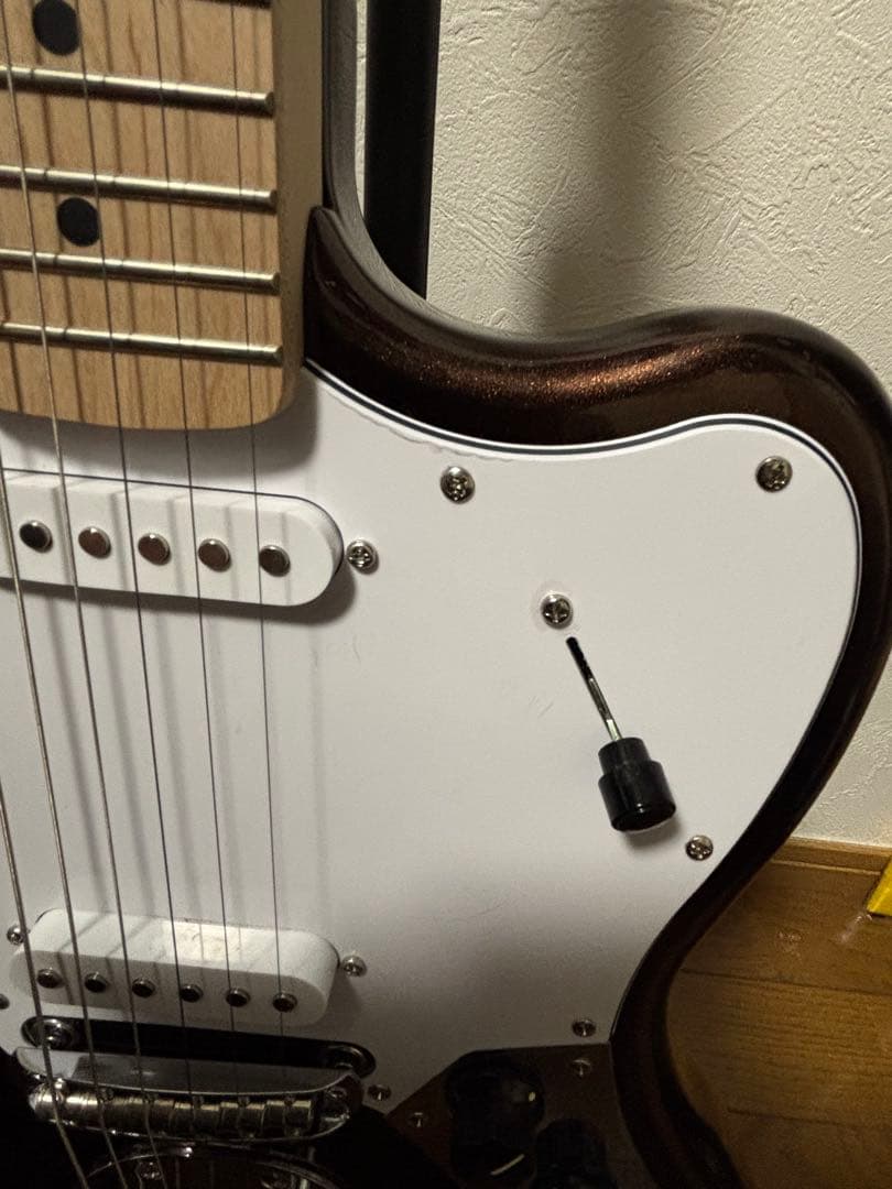 Squier Affinity Series Jaguar メタリックブラウン