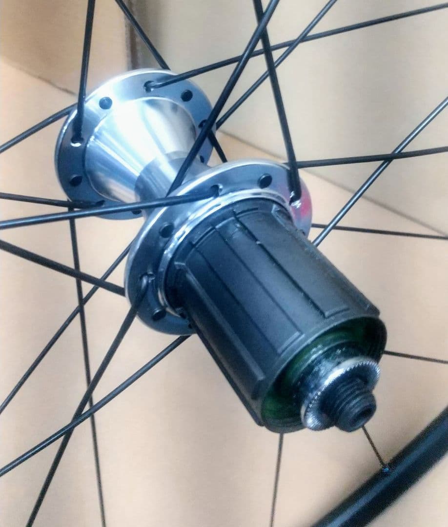 ジャイアント ESCAPE AIR LTD リアホイール　美品