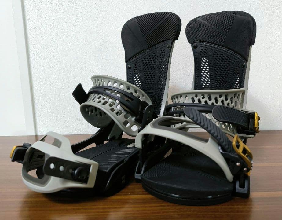 【正規品】BURTON MALAVITA Re:Flex Lサイズ 19-20