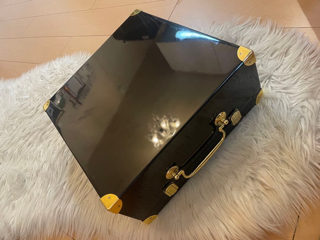 アルマンド信号機　空ビン３本➕アタッシュケース付き