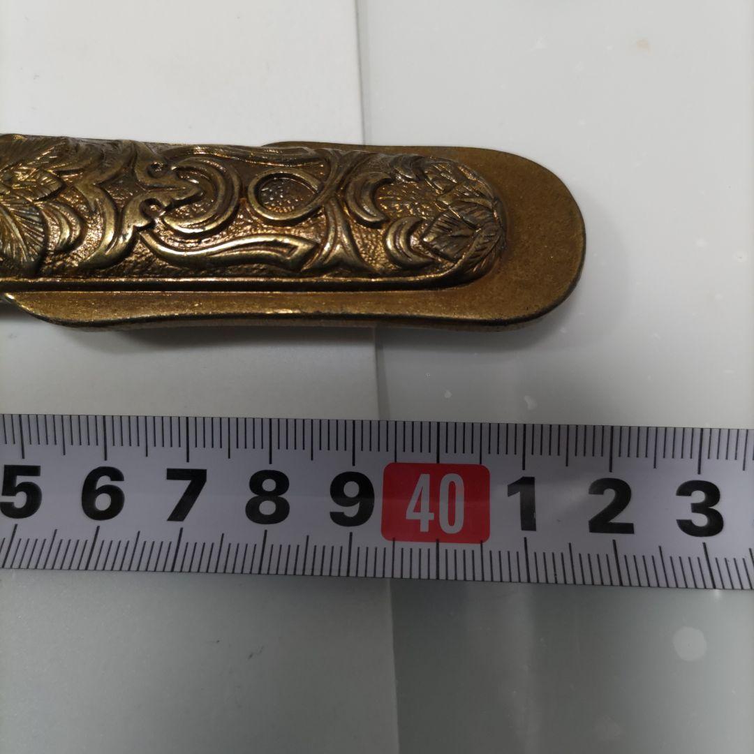 210. （模造刀）金色装飾の刀40cm