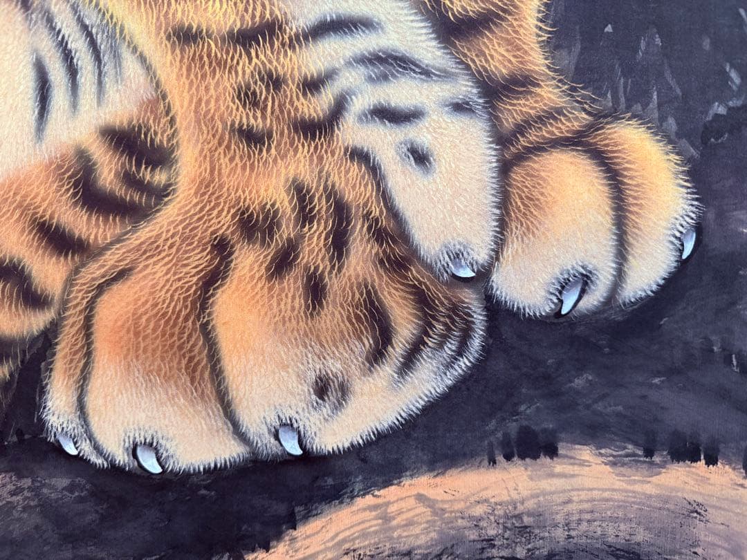 掛け軸【猛虎図】龍山　 肉筆一点物　通常の2倍幅(幅102cm×全長214cm)