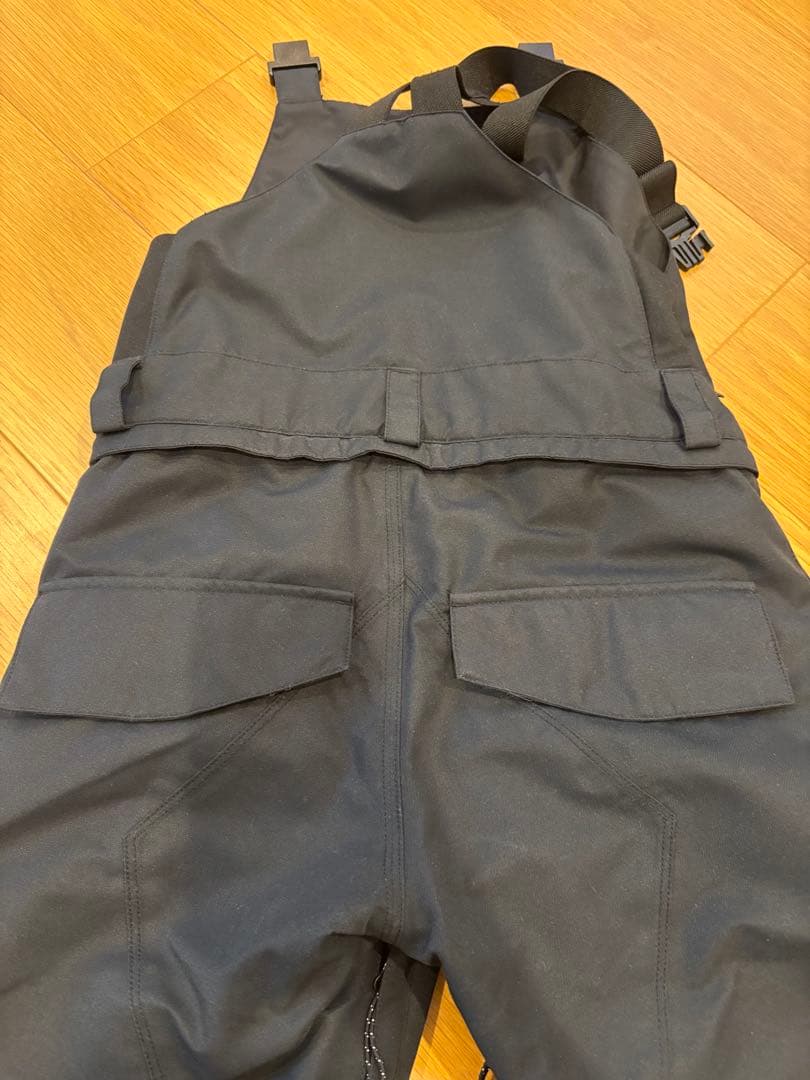 VOLCOM ボードウェア　キッズ　上S 下M