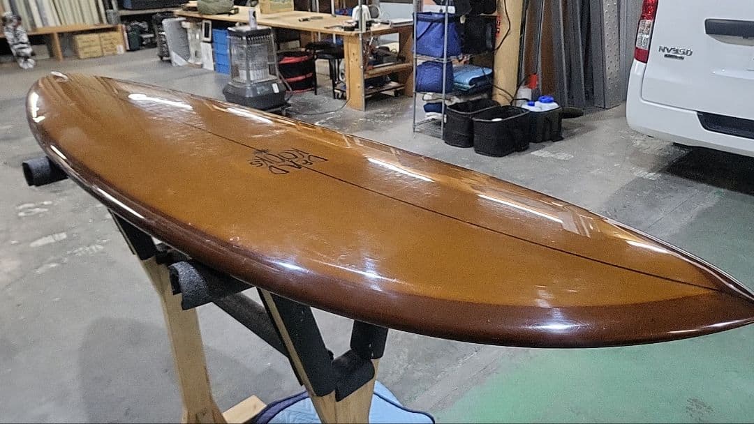 送料込み　DEADKOOKS HELLHOUND 6.9　フィン付き