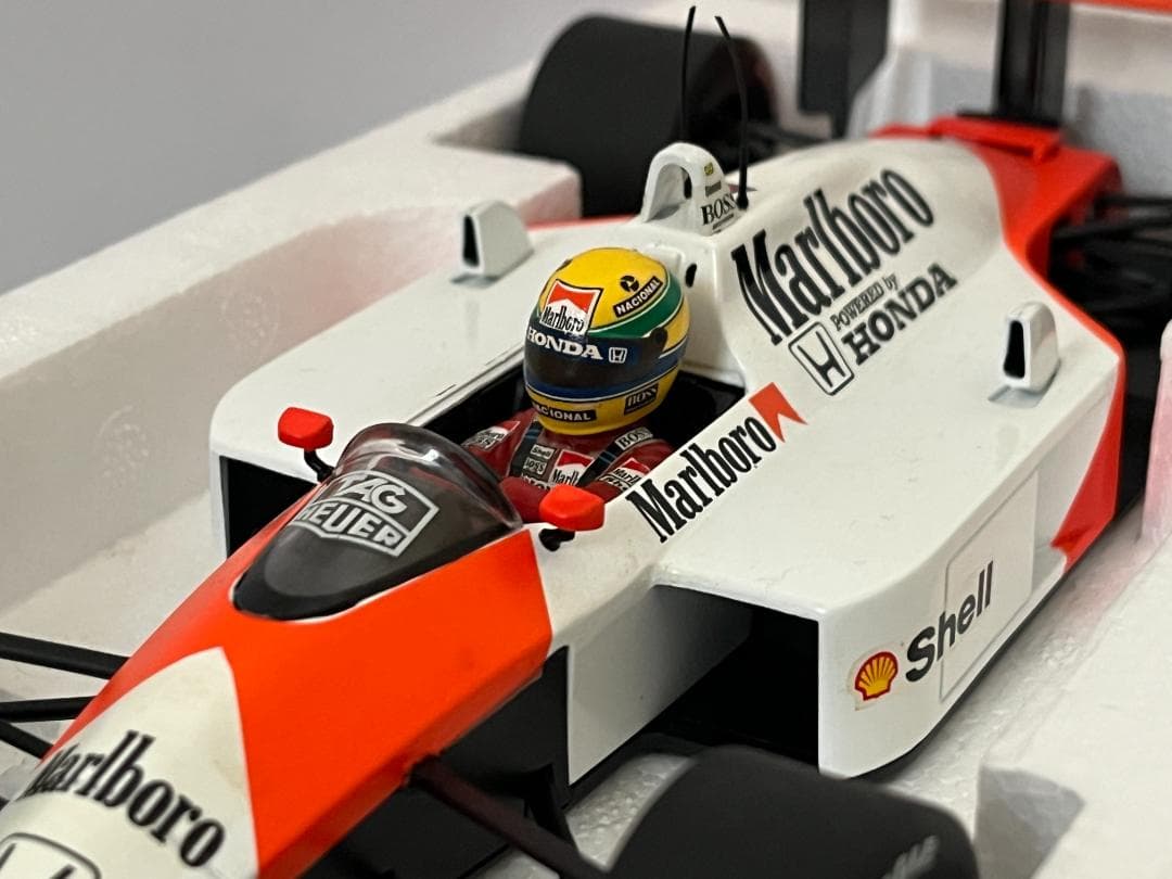 ミニチャンプス 1/18 McLaren MP4/4 A.セナ 1988 箱付
