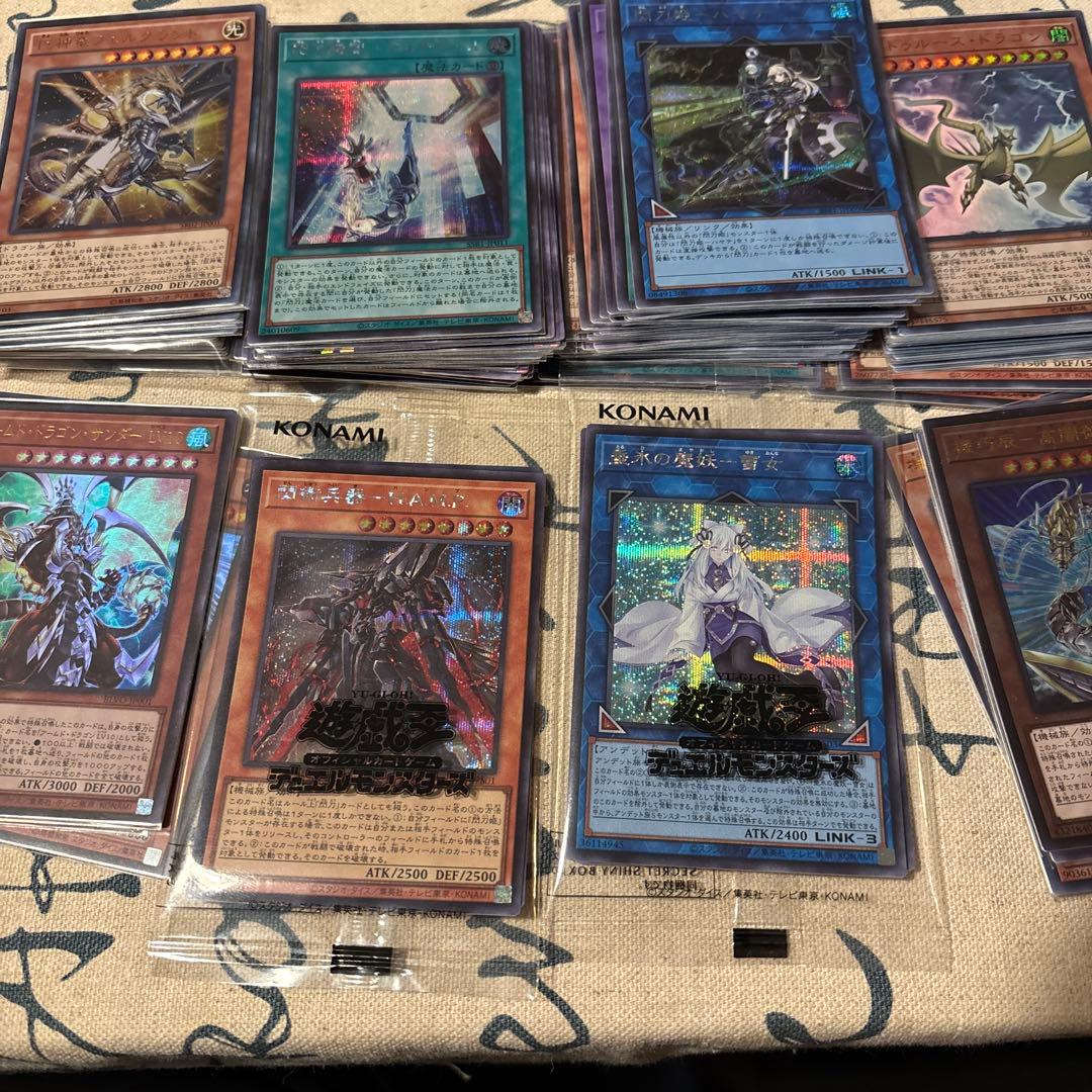 遊戯王まとめ売り　引退品 wcs2019 真紅眼の黒竜 死者蘇生 プロモ 未開封