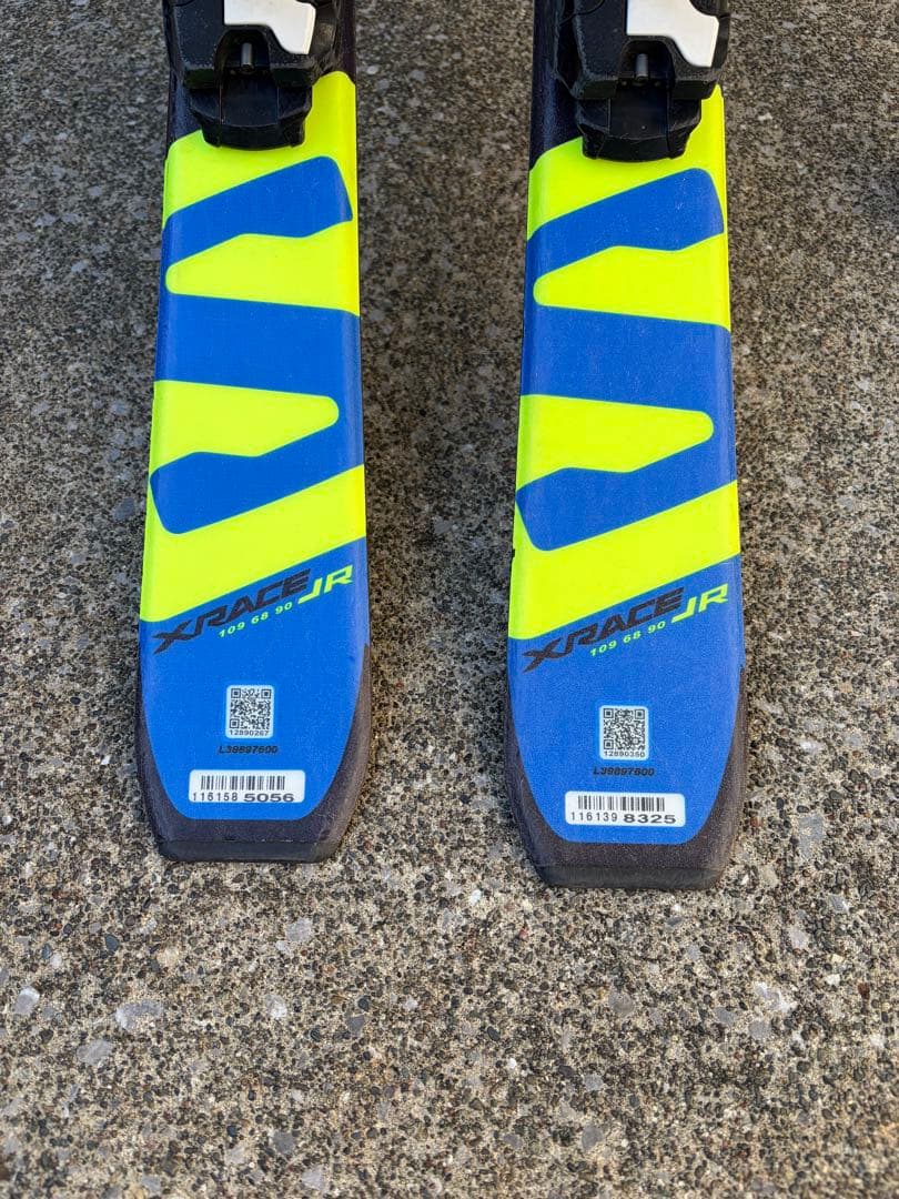 Salomon スキー板　ジュニア　130 ストックセット