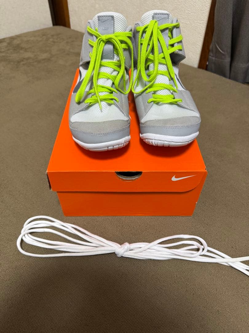 ナイキ　NIKE ボクシングシューズ レスリング　シューズ　27cm 箱付き