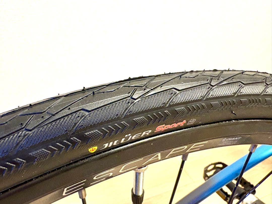 ☆Giant エスケープ R disc 2022 人気のディスクブレーキ