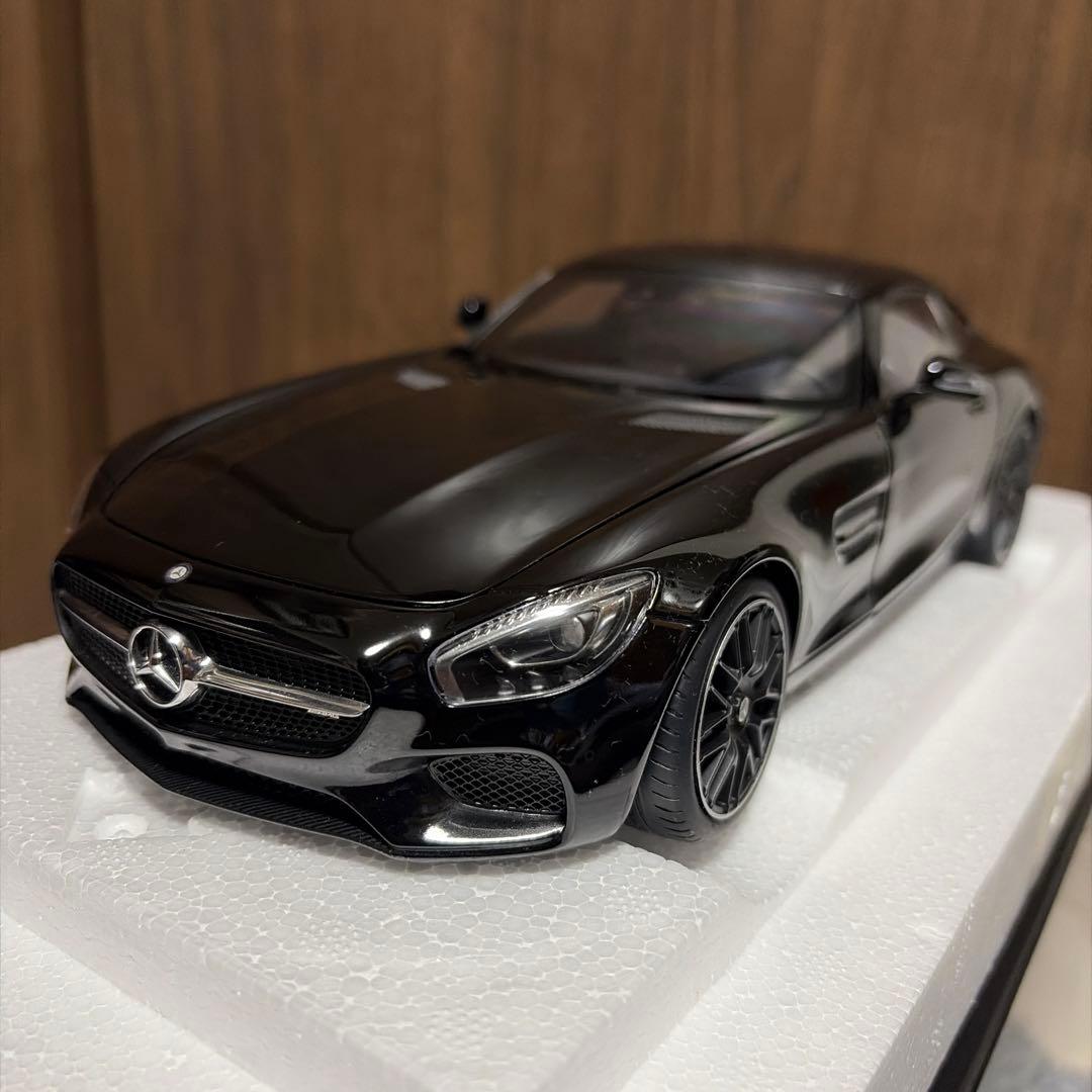 AUTOart MERCEDES-AMG GT S ブラック