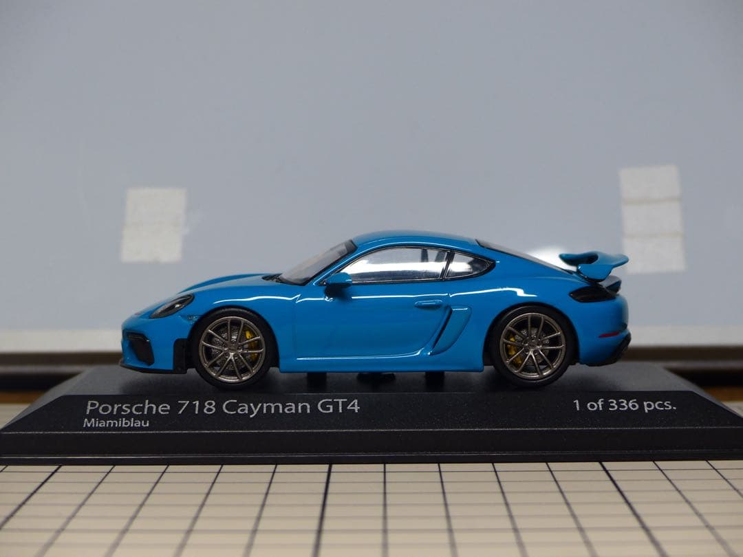 MINICHAMPS ミニチャンプス 718 GT4マイアミブルー