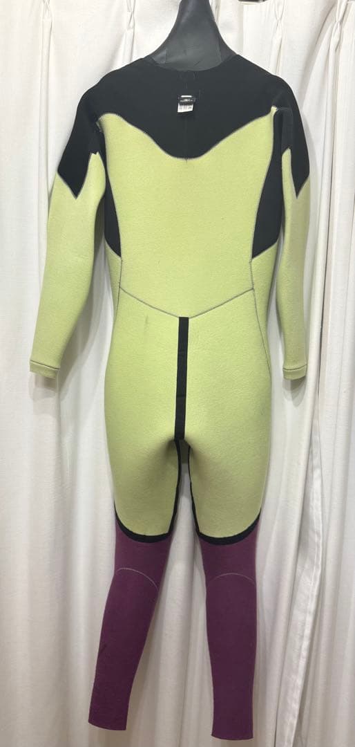 O'Neillセミドライウエットスーツ　ブラック