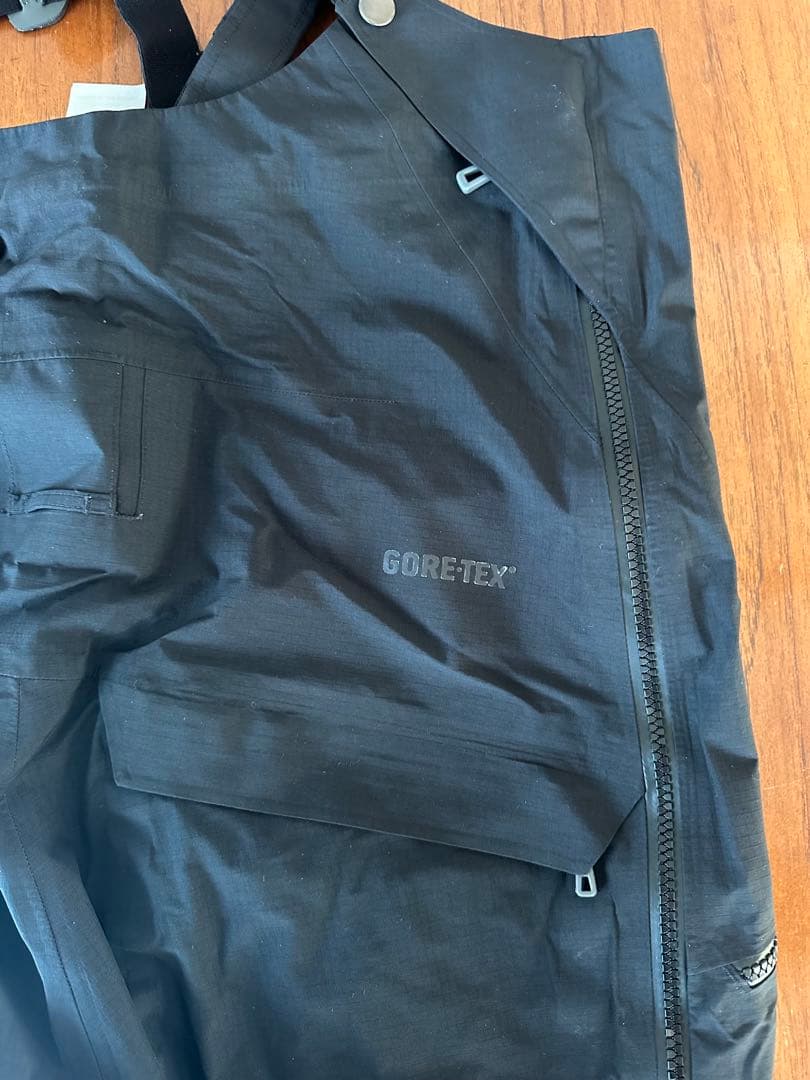 patagonia PowSlayer Bibs パウスレイヤービブ　Mサイズ