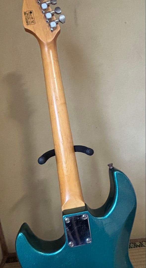 Elioth Revolution S303エレキギター【中古品】