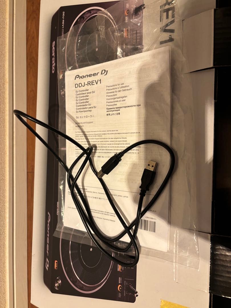 Pioneer DJ DDJ-REV1 コントローラー 25年7月購入　2回使用