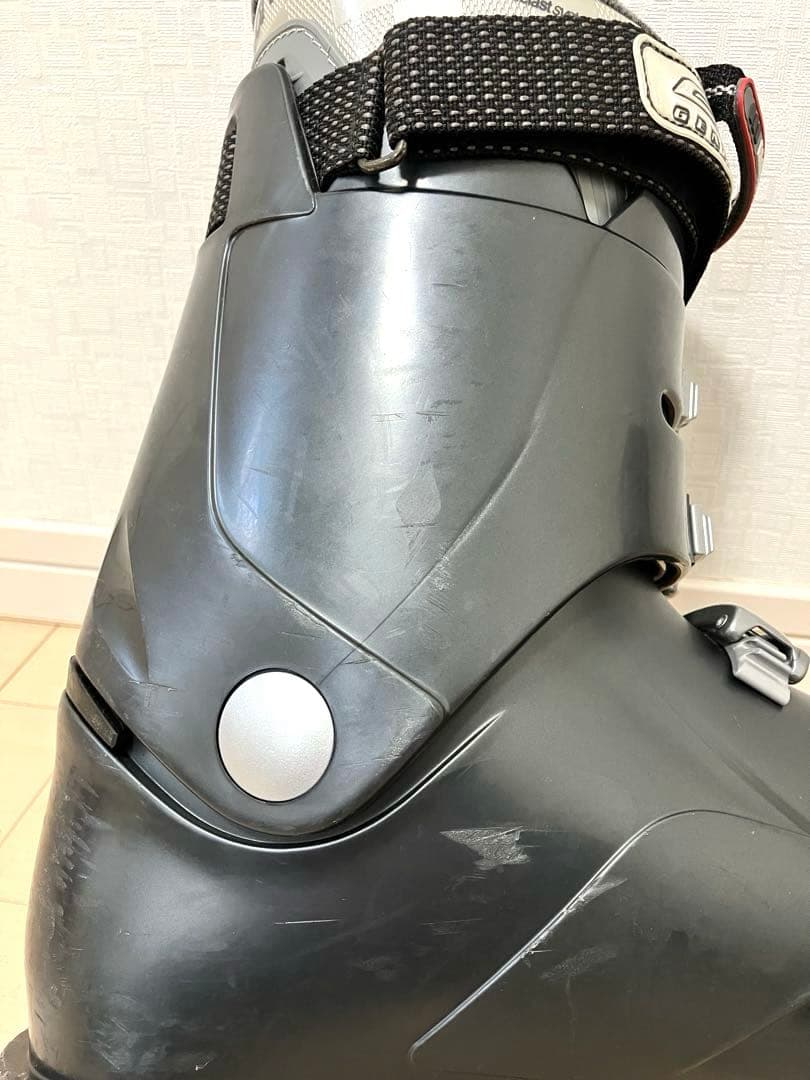 GEN FACTORY スキーブーツ 27.0ぐらい？　ゲンファクトリ