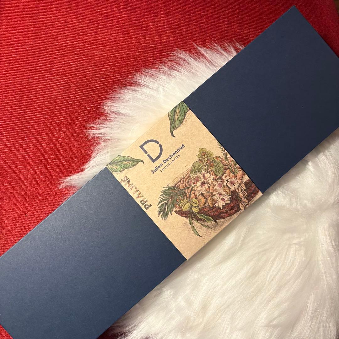 ジュリアンデシュノ ♡ G様 コフレ プラリネ 68個入り