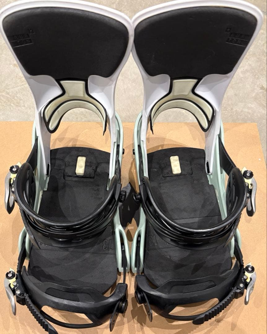 Burton カーテルX リフレックス Mサイズ