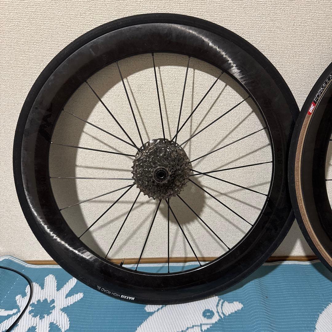 hhh エライリー カーボンホイール