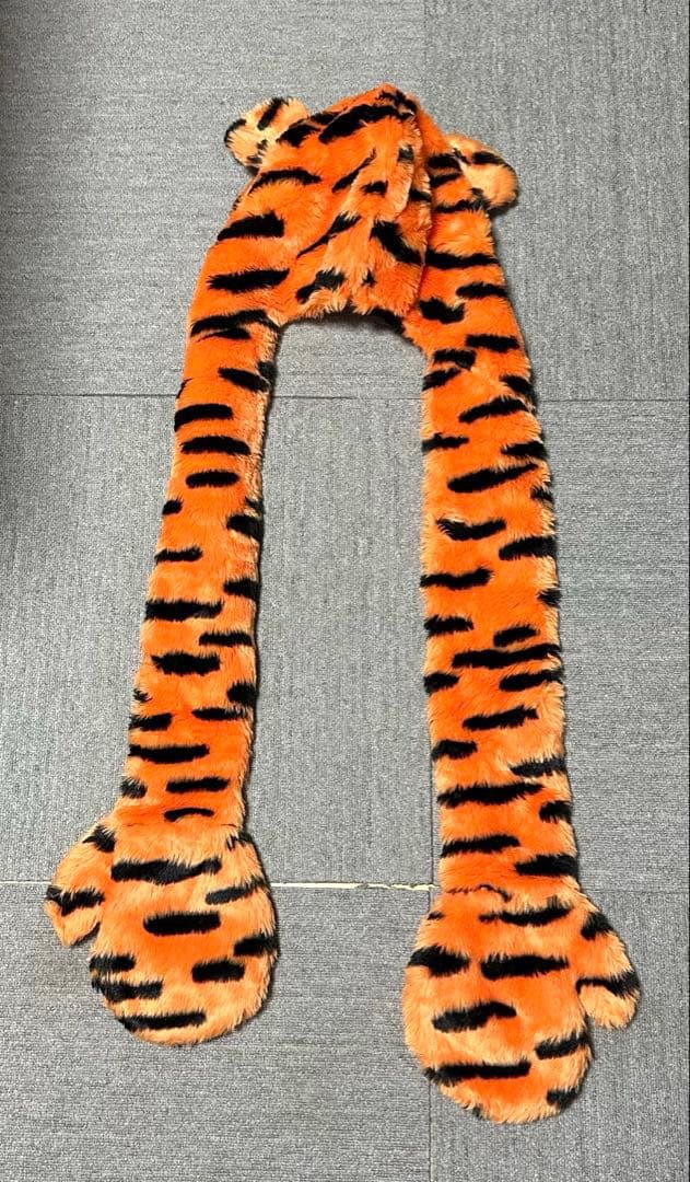 ティガー　マフラーキャップ