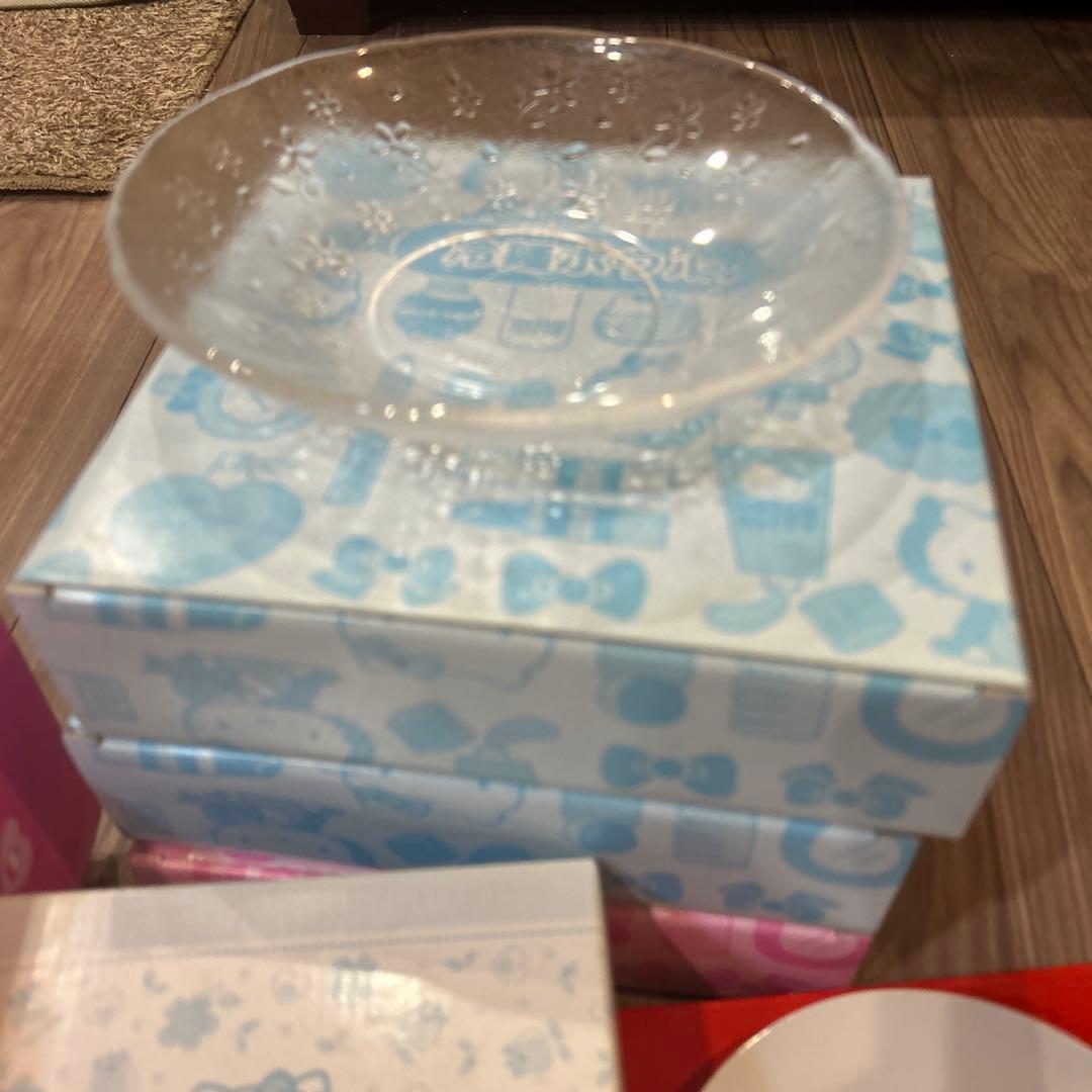 ハローキティ 食器 まとめ売り 10点以上 未使用 コップ 皿 ボウル セット