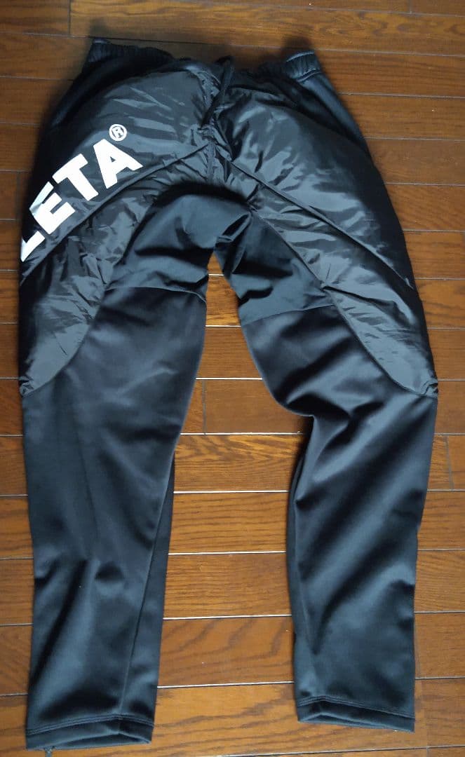 ATHLETA 中綿フード付きピステ 中綿パンツ セット 水色　黒