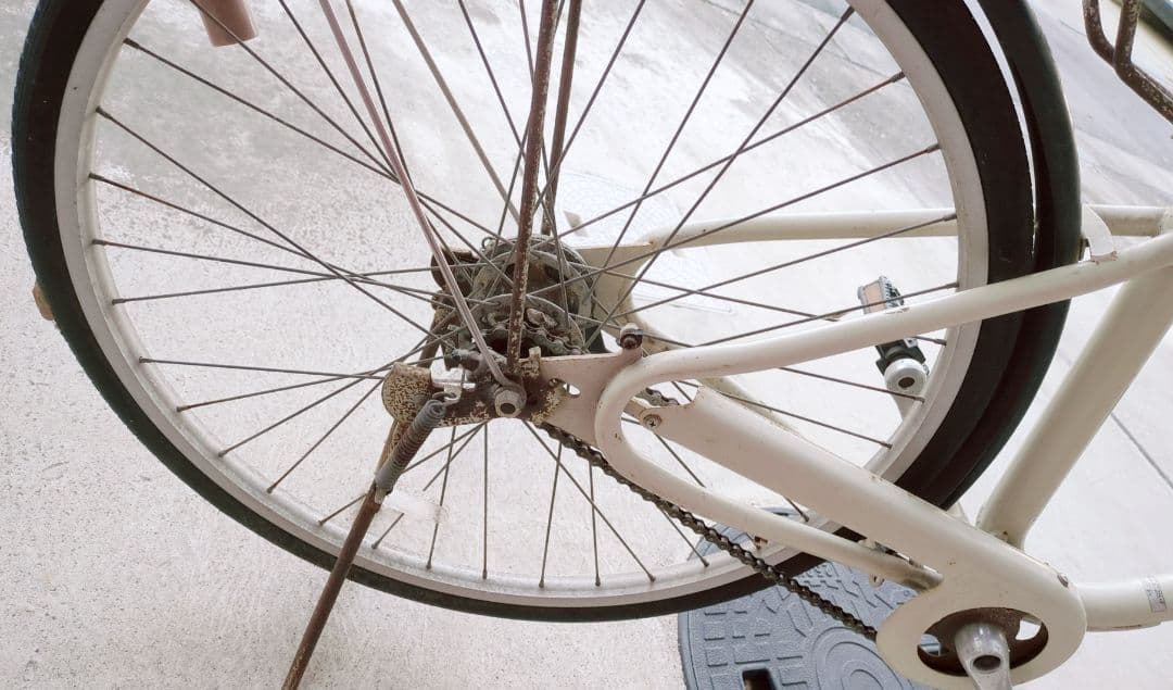 ★冬のお値下げ★♡無印良品　自転車♡前のタイヤがパンクしてました★