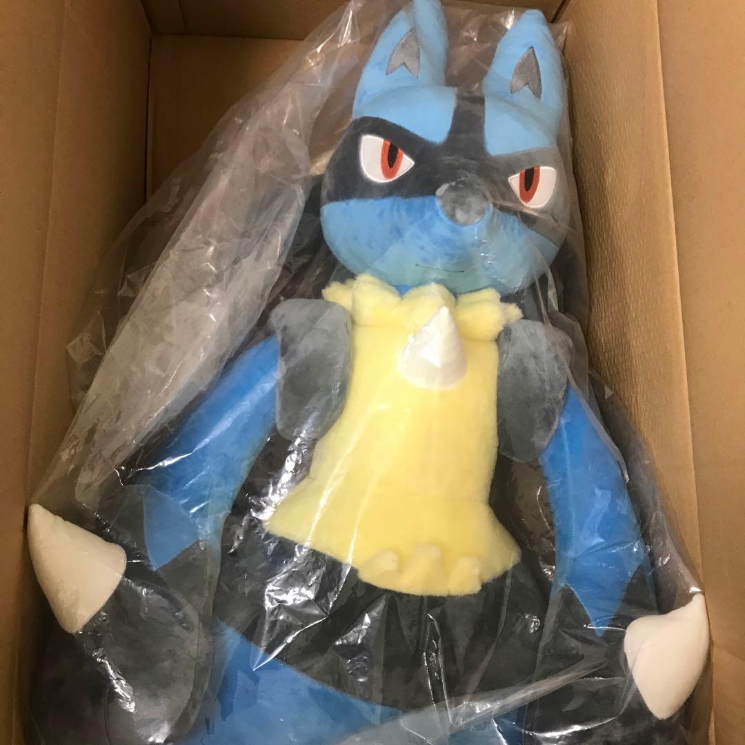ポケモンセンター　受注生産品　等身大ルカリオ　ぬいぐるみ