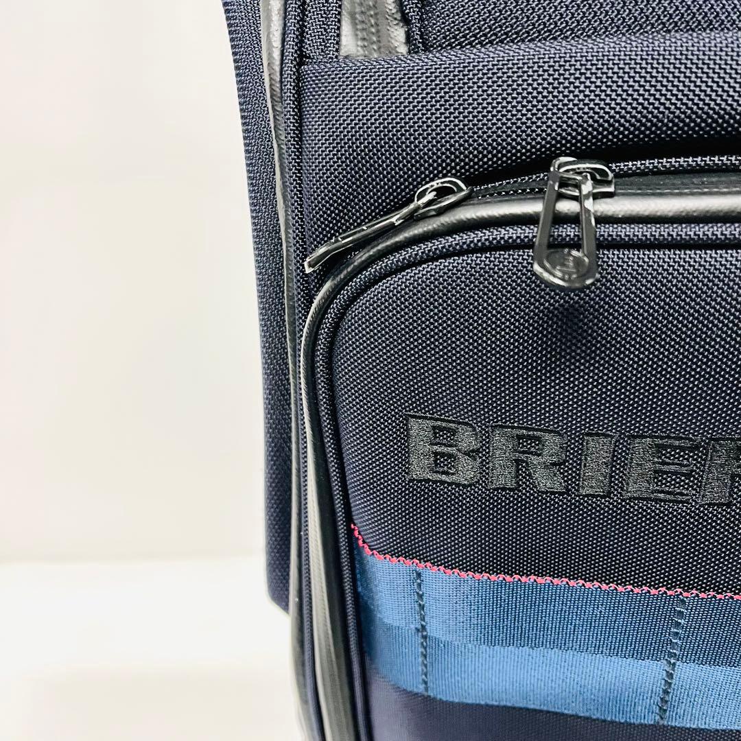 極美品　BRIEFING ブリーフィング　キャディバッグ　CR-3 02 ゴルフ