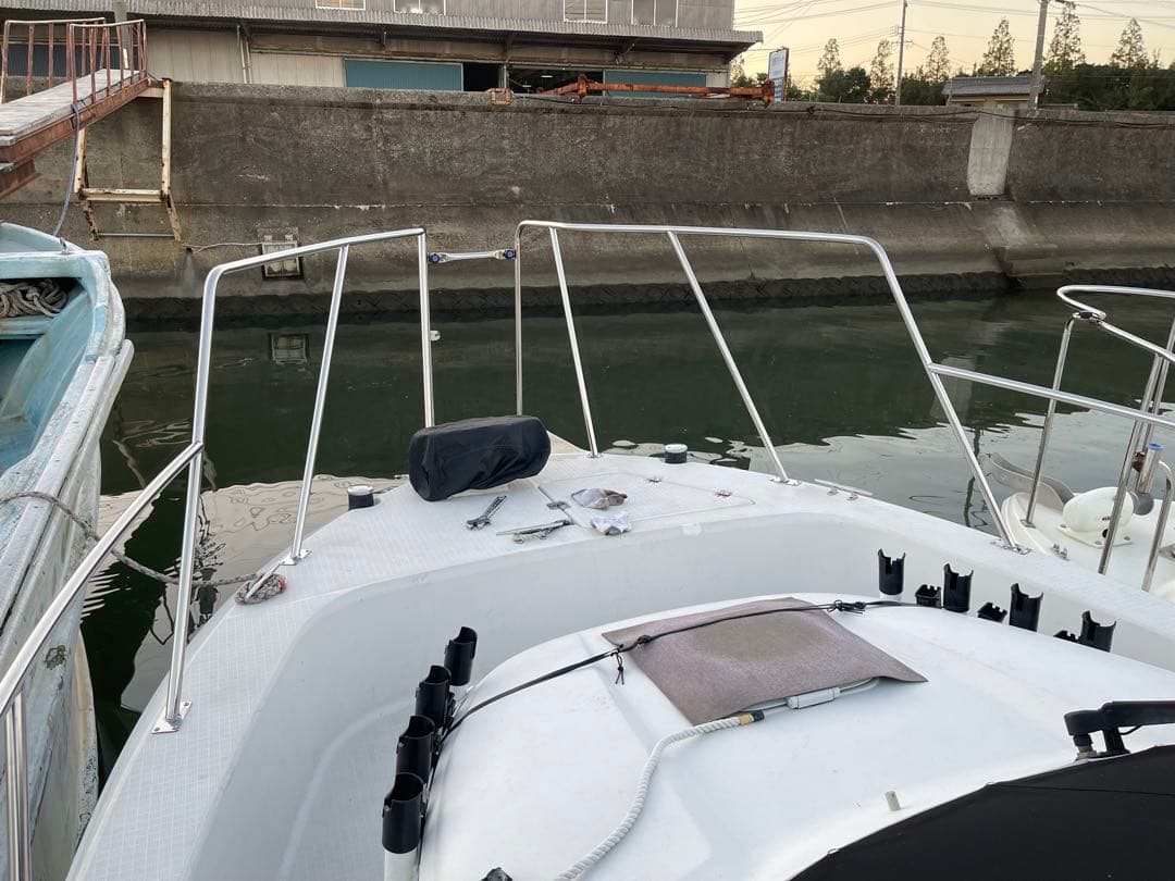 キャスティングレール　手摺り