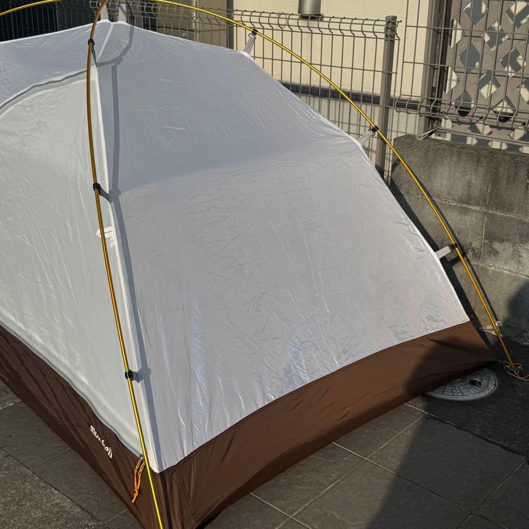 人気モンベル　クロノスドーム2 山岳テント　オレンジ　軽量コンパクト