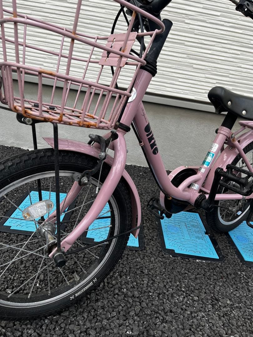 値下げ！！【美品】bikkeピンク 補助輪付き