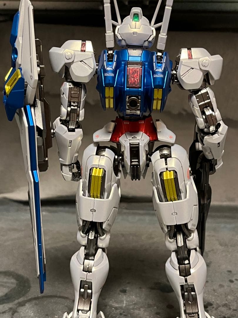 フルメカニクス　ガンダムエアリアル　パール、メタリック塗装