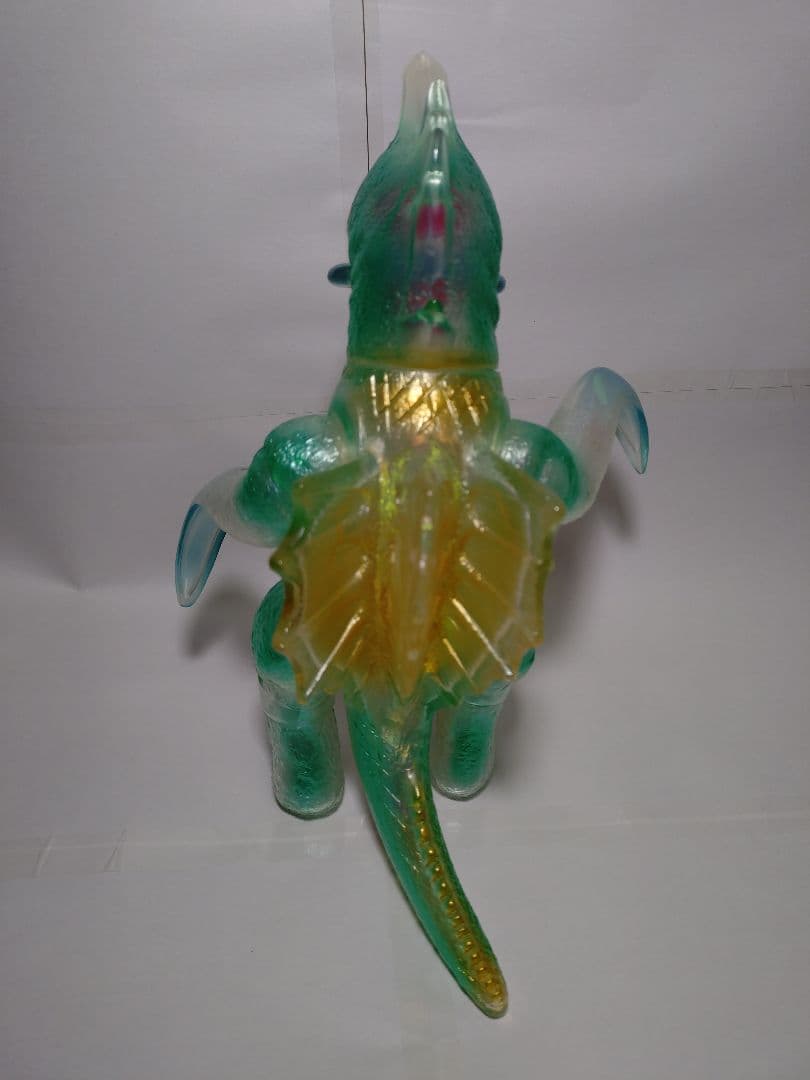 ブルマァク復刻 ガイガン オーロラ ソフビ GIGAN