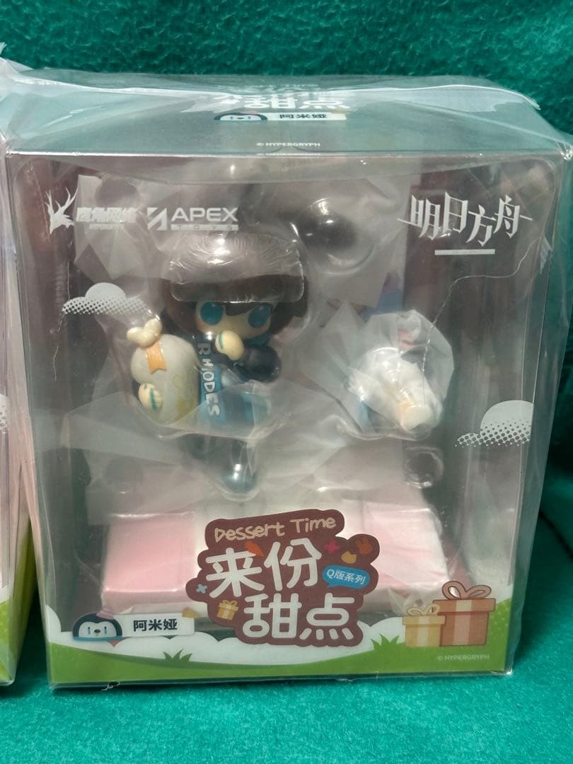 即発送　未開封　新品　アークナイツ　フィギュア　　アーミヤ　＆　テレジア