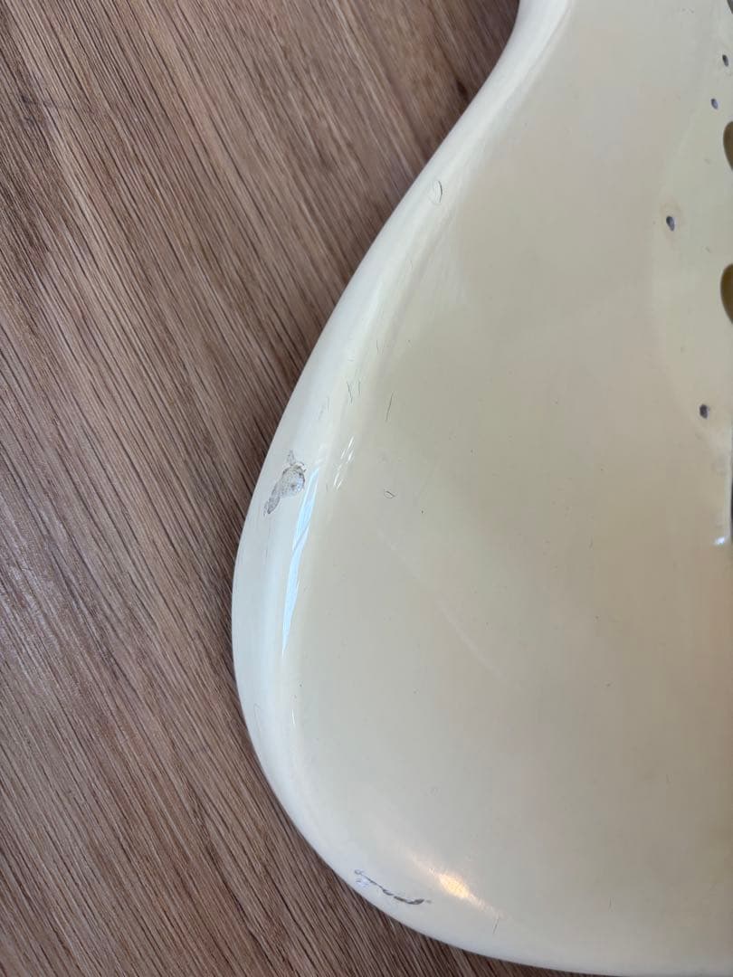 Fender Japan stratocaster st72-sc ボディ