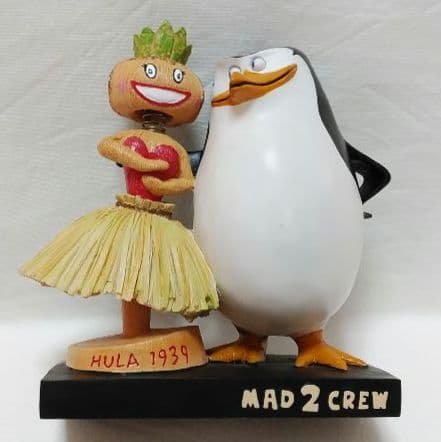 マダガスカルペンギン❤︎ウォーレン傑作限定作品！隊長とハワイアンレディ！と仲間達